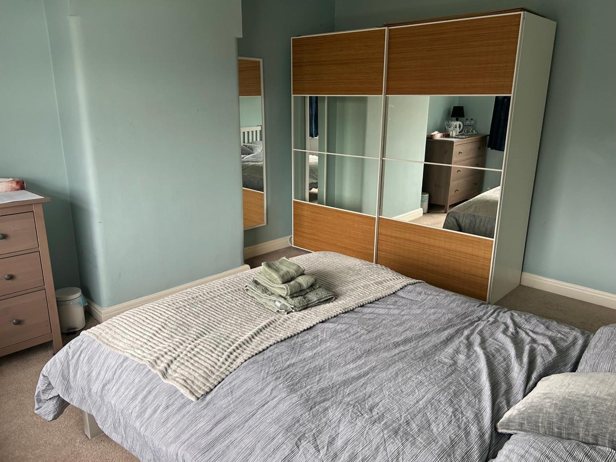 Quiet Double Bedroom With Garden View, Breakfast Hazel Grove Екстер'єр фото