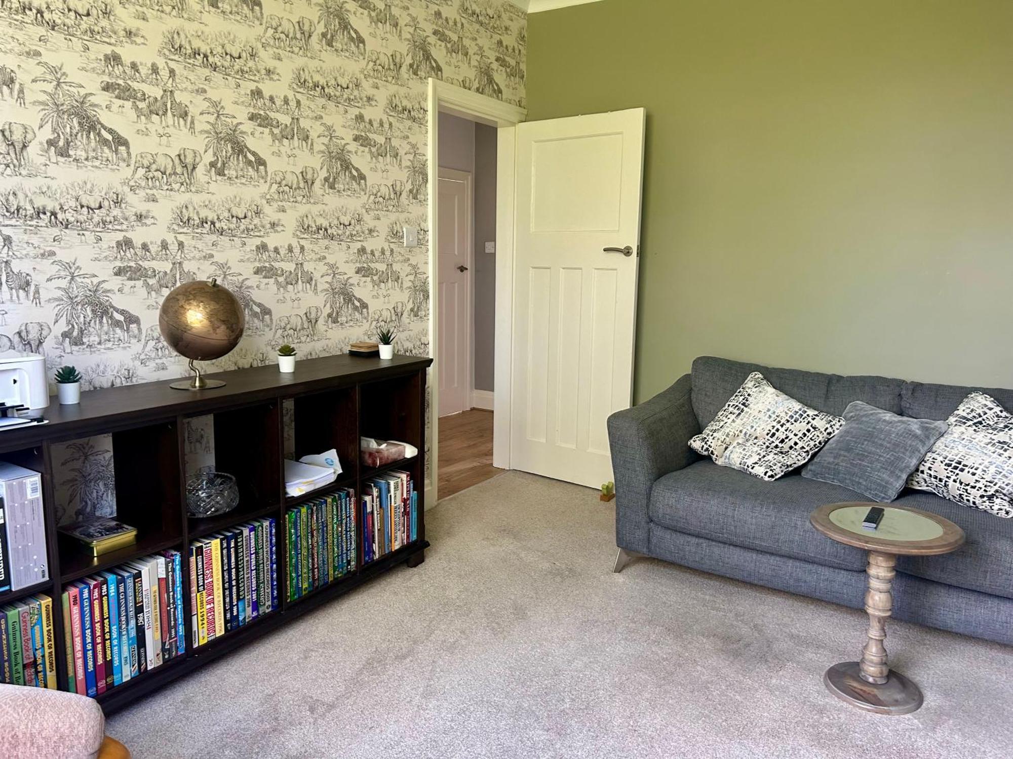 Quiet Double Bedroom With Garden View, Breakfast Hazel Grove Екстер'єр фото